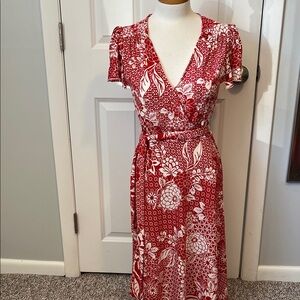 ECI New York Red Floral Wrap-Style Midi Dress